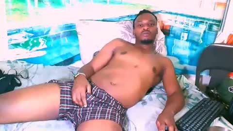 ebonytiger69 online show from 11/28/25, 01:19