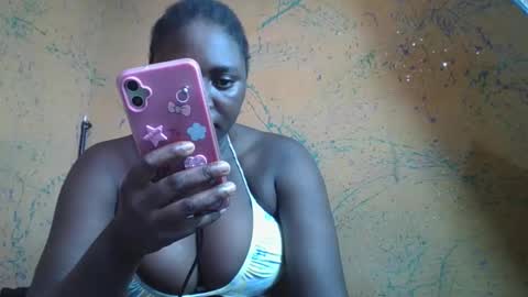 Snapshot of ebonyvd chatting on 02/27/26, 02:06 ebonyvd online show from 02/27/26, 02:06