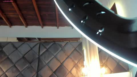 ebonyx40 online show from 04/18/26, 11:03