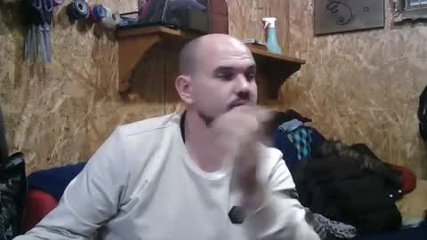 EclipseThrone online show from 04/08/26, 10:54