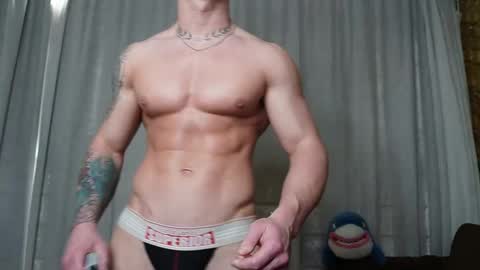 Snapshot of ed_hooligan chatting on 11/28/25, 11:13 ed_hooligan online show from 11/28/25, 11:13