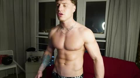 Snapshot of ed_hooligan chatting on 12/16/25, 03:06 ed_hooligan online show from 12/16/25, 03:06