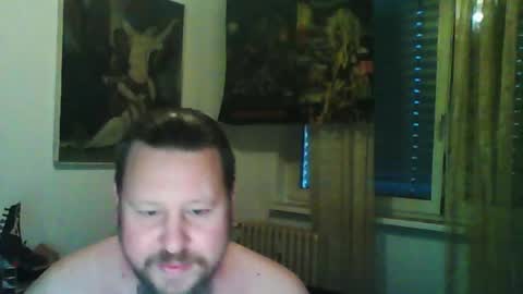 Snapshot of eda666 chatting on 04/27/26, 06:06 Edward online show from 04/27/26, 06:06