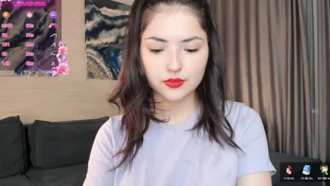 Snapshot of edabayse chatting on 12/15/24, 11:01 Viola online show from 12/15/24, 11:01