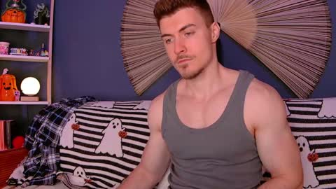 Eddie online show from 10/01/25, 02:06