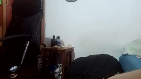 Snapshot of eden_glock chatting on 01/04/25, 09:09 Hey my name is Eden follow me IG ede glock online show from 01/04/25, 09:09