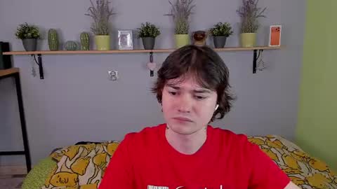 Snapshot of edgar_ray chatting on 07/14/26, 01:30 Edgar online show from 07/14/26, 01:30
