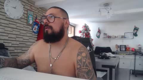 edgarram83 online show from 12/16/25, 06:57