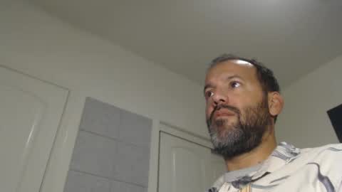 Snapshot of edge_masters chatting on 12/07/24, 04:53 EdgeM online show from 12/07/24, 04:53