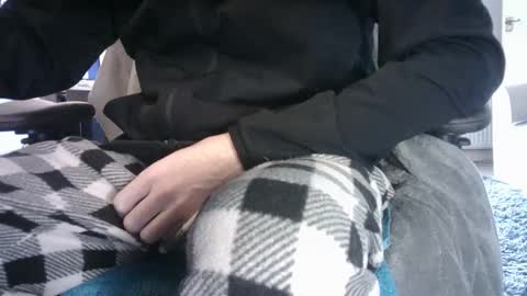 Snapshot of edged_biker chatting on 01/26/25, 01:25 edged biker online show from 01/26/25, 01:25