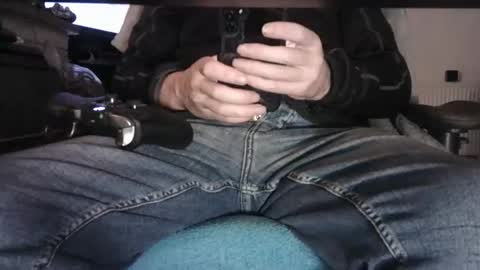 edged biker online show from 12/03/25, 05:11