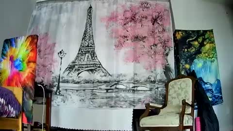 Snapshot of edgeofinsanity13 chatting on 03/04/25, 04:52 Angel online show from 03/04/25, 04:52