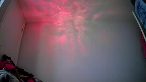 Snapshot of edgeofinsanity13 chatting on 10/18/25, 07:47 Angel online show from 10/18/25, 07:47