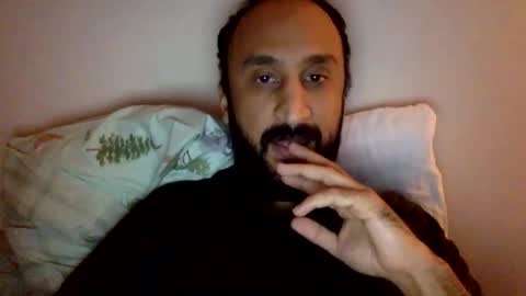 edgeuk1 online show from 11/26/25, 10:00