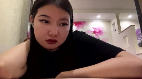 Eri online show from 02/16/26, 08:05