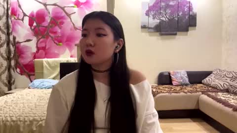 Eri online show from 03/10/26, 06:35