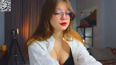 Snapshot of edithbrucker chatting on 02/09/25, 03:00 Im Sally  Im new here   lets meet online show from 02/09/25, 03:00