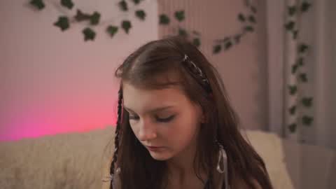 Snapshot of edithgalpin chatting on 01/13/25, 03:01 Lisa online show from 01/13/25, 03:01