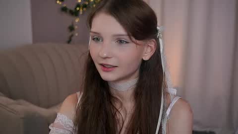 Snapshot of edithgalpin chatting on 05/12/26, 11:02 Lisa online show from 05/12/26, 11:02