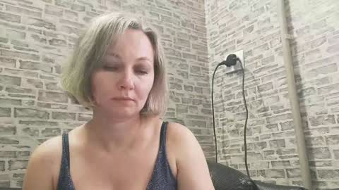 edithmanning online show from 01/30/25, 11:01