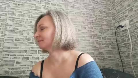 edithmanning online show from 03/10/25, 06:05