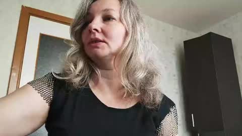 edithmanning online show from 05/25/26, 07:14