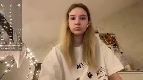 Snapshot of edlinhazleton chatting on 10/10/25, 06:51 Dana online show from 10/10/25, 06:51