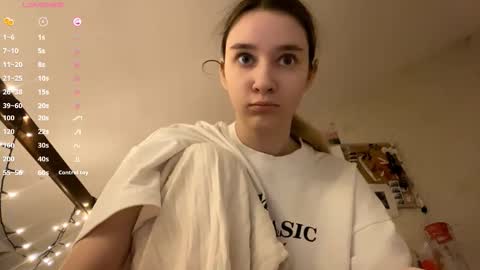 Snapshot of edlinhazleton chatting on 11/14/25, 05:55 Dana online show from 11/14/25, 05:55