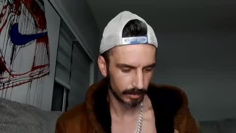 edmonton1985780 online show from 09/11/25, 08:25