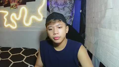 urasian chub online show from 11/16/25, 01:39