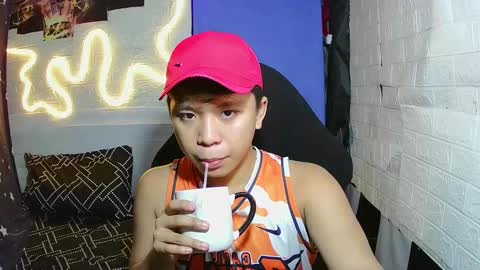 urasian chub online show from 12/02/25, 06:25