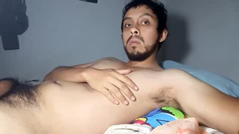 Snapshot of eduar99latino chatting on 01/18/26, 12:53 Eduar99 online show from 01/18/26, 12:53