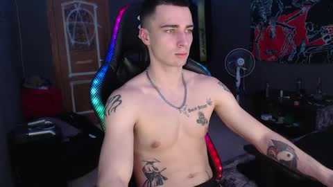 Eduar online show from 02/28/25, 01:03