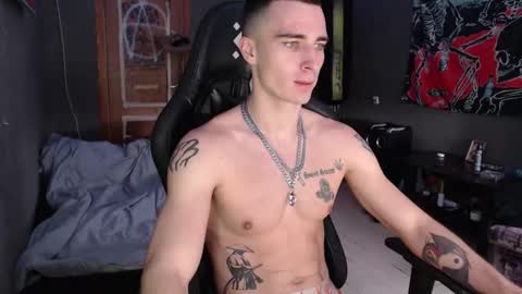 Eduar online show from 09/24/25, 09:23