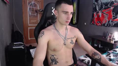 Eduar online show from 09/29/25, 09:58