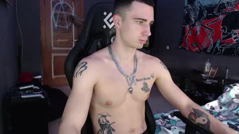 Eduar online show from 10/20/25, 09:43