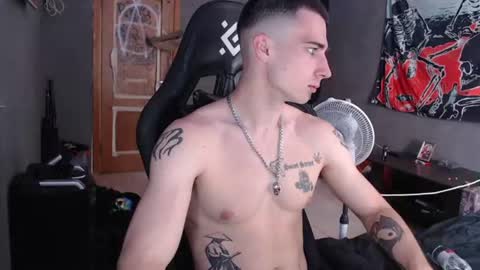 Snapshot of eduard_loveee chatting on 08/09/26, 09:58 Eduar online show from 08/09/26, 09:58
