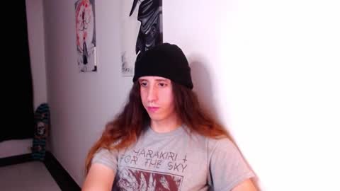 Snapshot of edward_chann chatting on 02/02/25, 04:05 edward_chann online show from 02/02/25, 04:05