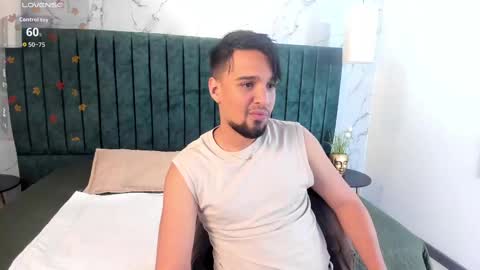 Eduardo online show from 09/14/25, 03:38