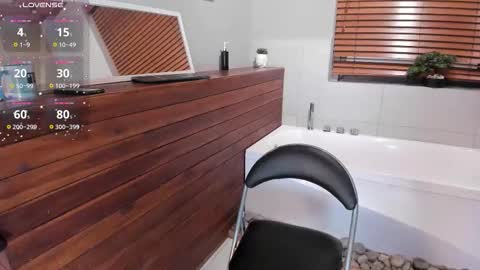 Eduardo online show from 11/02/25, 03:42