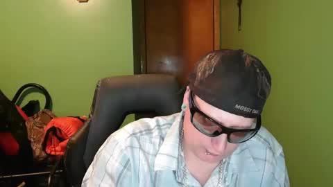 edwardaims_2please online show from 04/01/26, 02:34