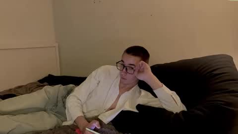 edwarddzhekson online show from 10/21/25, 04:51