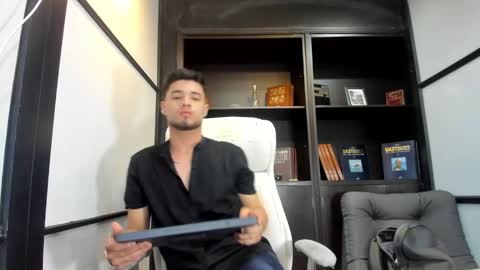 Edward Ross online show from 03/07/25, 07:38