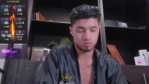 Edward Ross online show from 03/11/25, 02:10