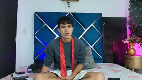 Edwin online show from 04/18/26, 12:53