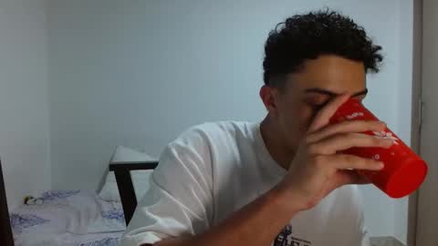 Snapshot of edwisalvatore chatting on 01/08/25, 03:19 edwisalvatore online show from 01/08/25, 03:19