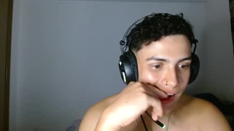 Snapshot of edwisalvatore chatting on 01/10/25, 07:35 edwisalvatore online show from 01/10/25, 07:35