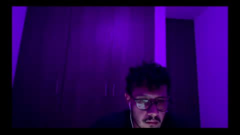 Snapshot of edyleso chatting on 11/04/25, 05:50 Edy online show from 11/04/25, 05:50