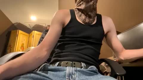 eel online show from 11/05/25, 02:55