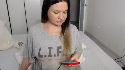 eelena4kiss online show from 02/25/25, 03:05